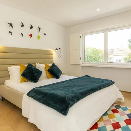 Contemporary Restelo Pool Haven Tatil Evi